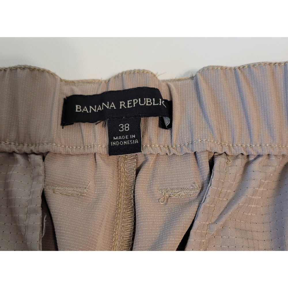 Banana Republic Mens 38 Khaki Stretch Flat Front Performance Shorts Tan 9 Inseam - Picture 6 of 10